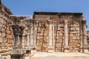 Temple at Capernaum-0379.jpg